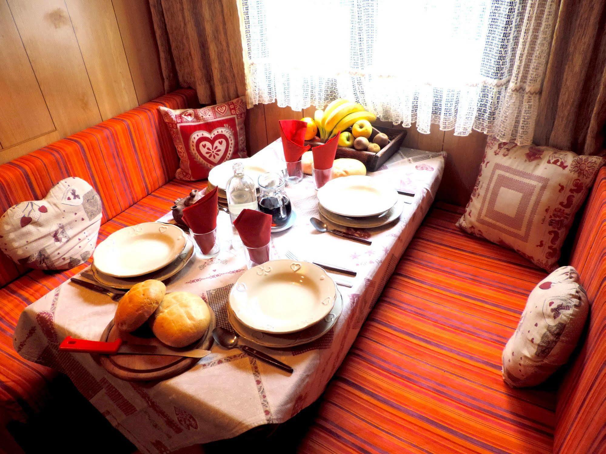 Villaggio Turistico Camping Cervino Antey-Saint-André Extérieur photo