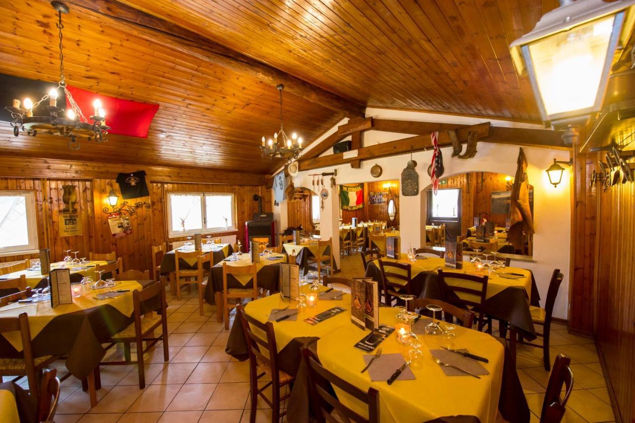 Villaggio Turistico Camping Cervino Antey-Saint-André Extérieur photo